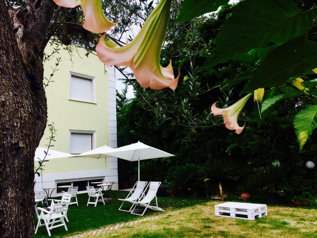 Ascoli Bonjour B&B & Apartments Parcheggio Privato & Giardino Ascoli Piceno Eksteriør billede