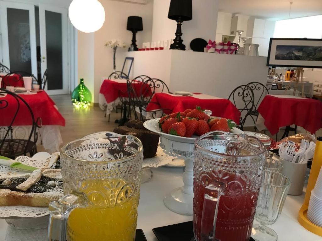Ascoli Bonjour B&B & Apartments Parcheggio Privato & Giardino Ascoli Piceno Eksteriør billede